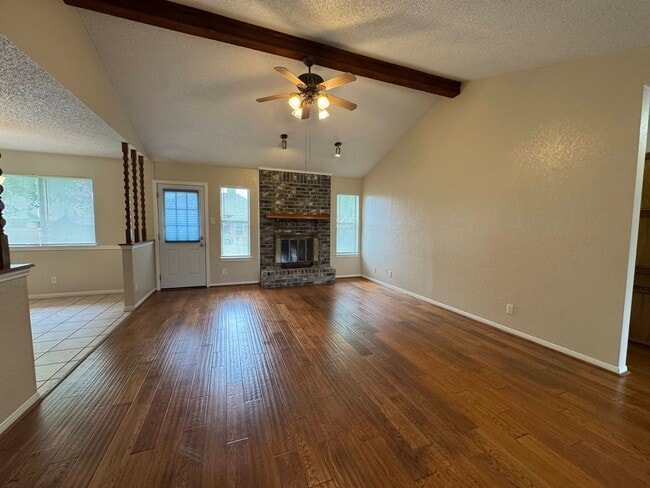 Building Photo - 4-Bedroom House for Rent in Killeen