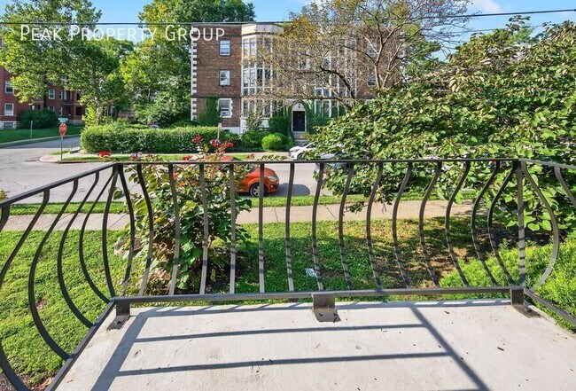 Foto del edificio - 3505 Telford St
