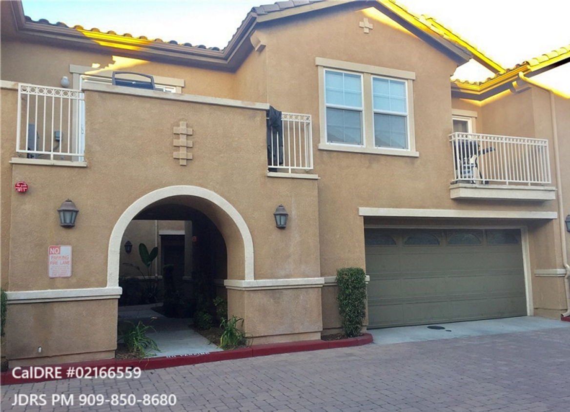 Primary Photo - Rancho Cucamonga 3 bedroom Townhouse