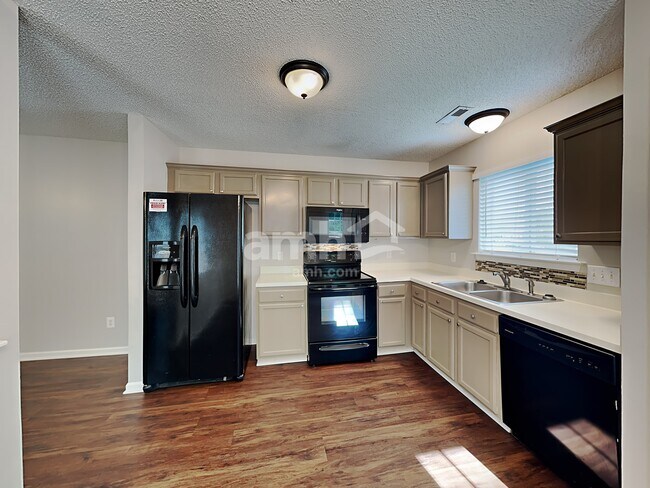Building Photo - 3416 Braefield Dr