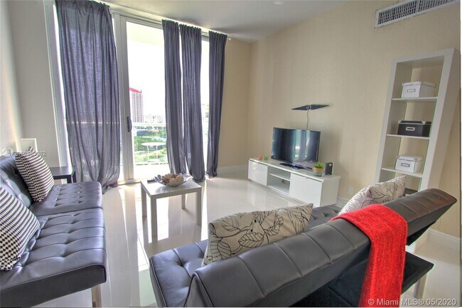 Foto del edificio - 3801 S Ocean Dr