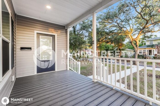 Building Photo - 920 15th Ave S, St Petersburg, FL 33705