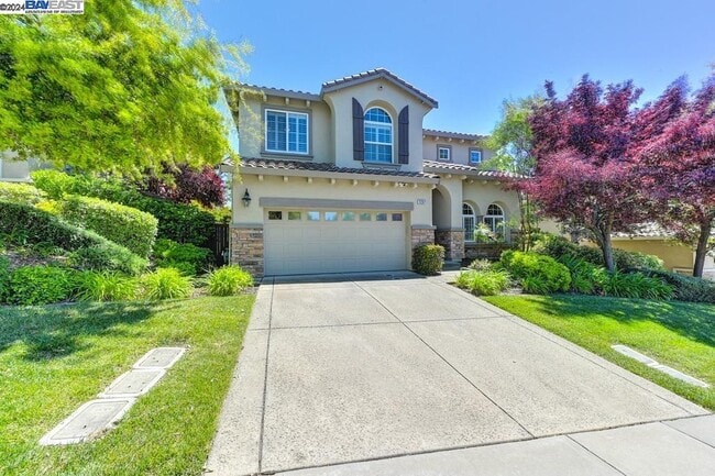 Building Photo - 1207 Villagio Dr