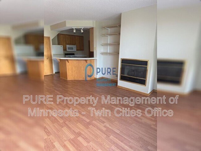 Foto del edificio - 15333 Greenhaven Ln