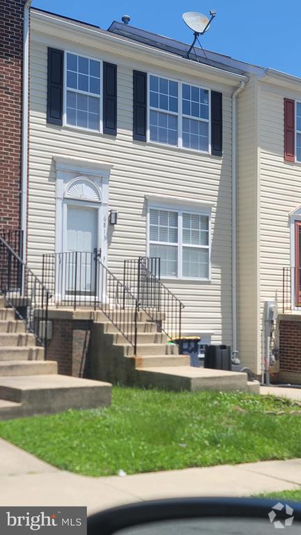 Building Photo - 6813 Forbes Blvd
