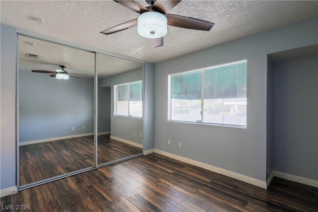 Building Photo - 6750 Del Rey Ave