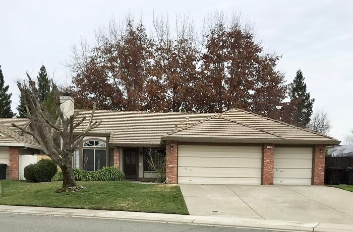 Foto principal - 1608 Steinbeck Dr