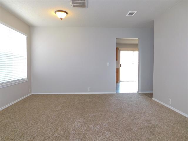 Building Photo - 4204 Sonoma Dr