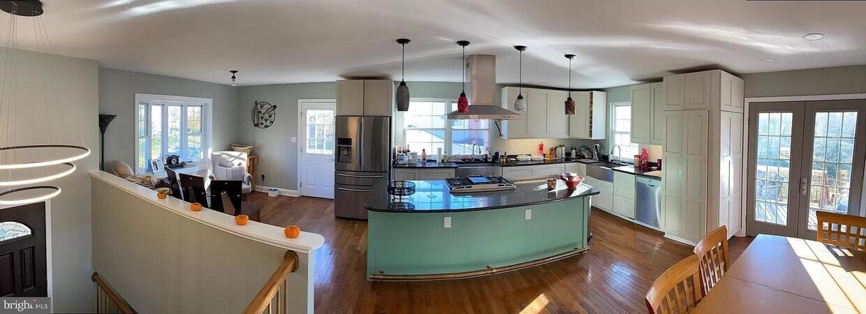 Foto principal - 17220 Chiswell Rd