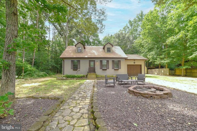 Building Photo - 45381 Abell Dr