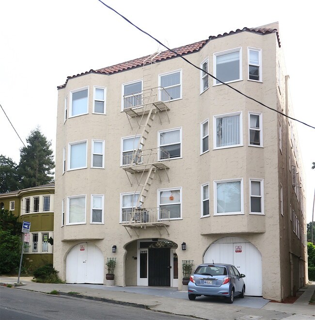 Building Photo - 2440 8th Ave