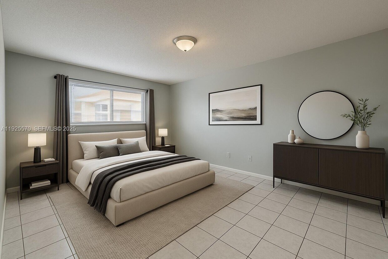 Foto principal - 18250 Mediterranean Blvd