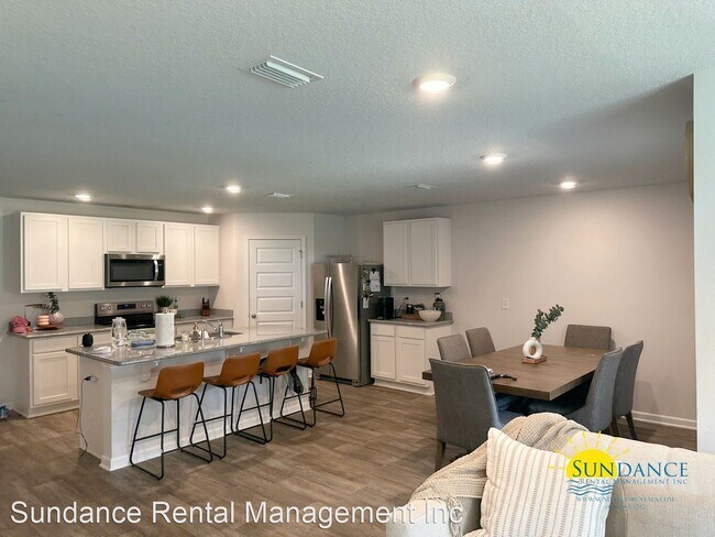 Foto del edificio - 4 br, 2 bath House - 5825 Guinevere Lane