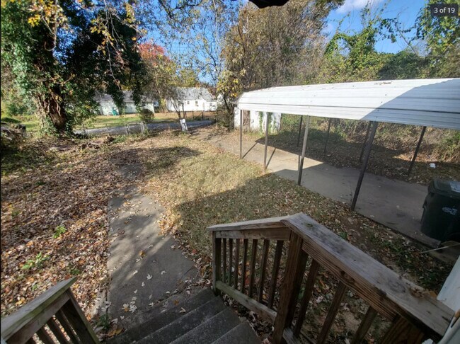 Foto del edificio - 1806 Mechanicsville Tpke