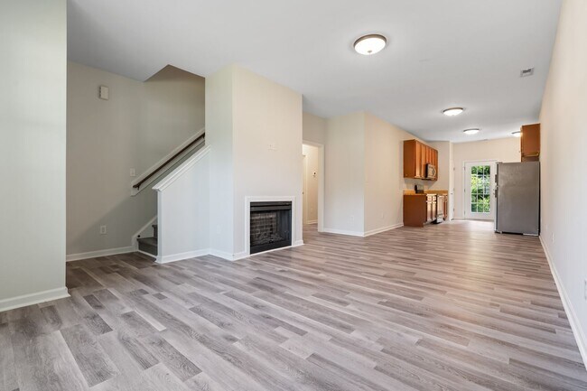 Foto del edificio - Duplex Rental Available in Garner – 4 Bed, 2.5 Bath with Garage & Private Backyard