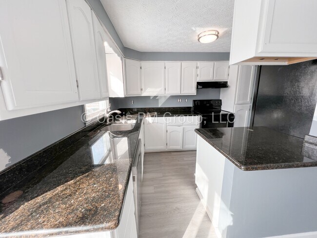 Building Photo - 3693 Potomac St