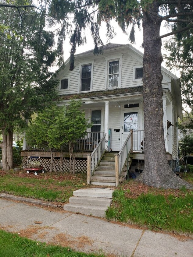 Primary Photo - Charming 3 Bdrm Home in Wausau.