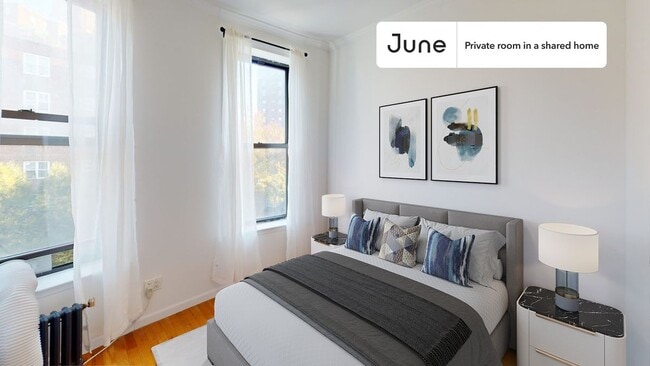 Building Photo - Private bedroom in 3 bed/1 bath Home
