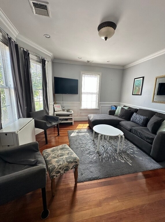 Foto del edificio - 613-615-615 Dorchester Ave