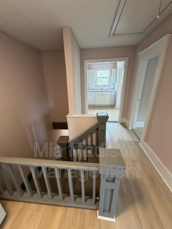 Foto del edificio - 513 W 35th St