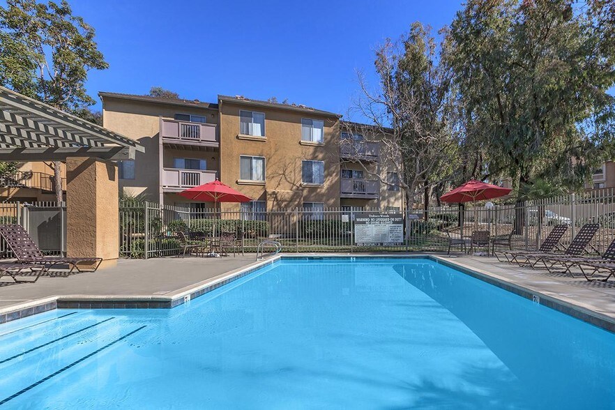 Trabuco Woods Apartment Homes Rentals Lake Forest, CA