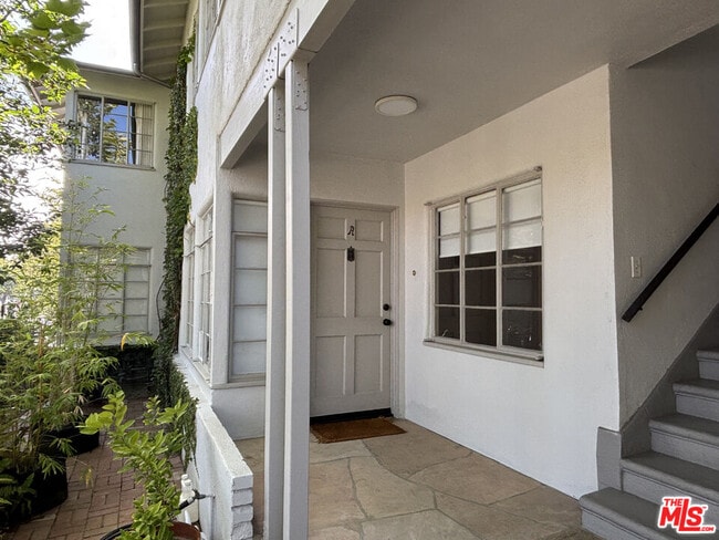 Building Photo - 1807 Montana Ave