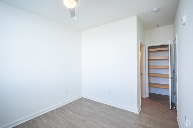 The Retreat- 1BR, 1BA - The Nest Scott's Addition Apartments