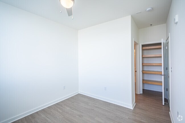 The Retreat- 1HAB, 1BA - The Nest Scott's Addition