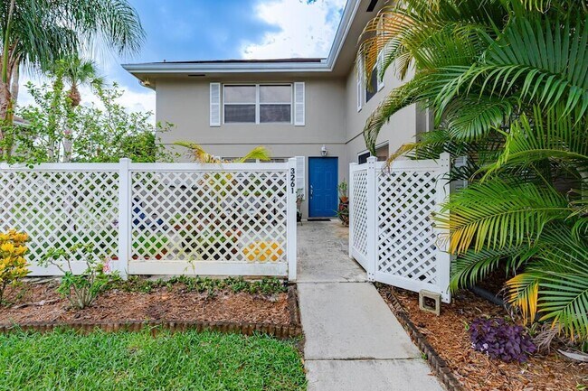 Foto del edificio - 3261 SW Sunset Trace Cir