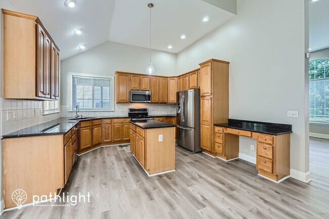 Foto del edificio - 3409 Lake Shore Rd S