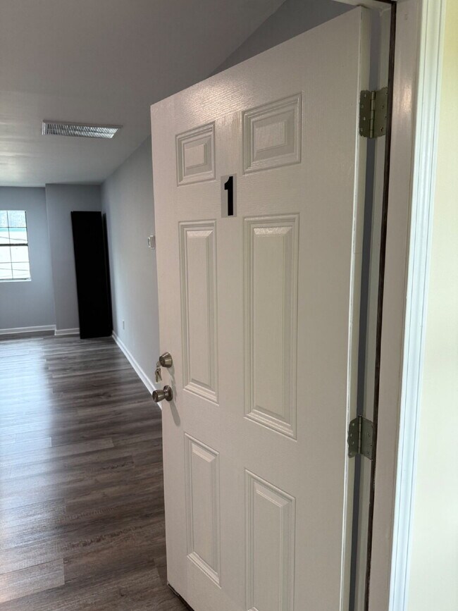 Foto del edificio - "Charming Studio Retreat in Nashville – Cozy 400 Sq Ft with Full Bath!"