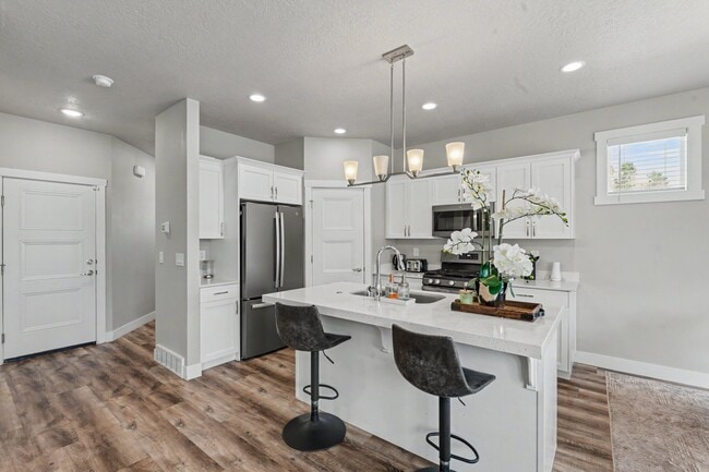 Photo - 1303 E Weyburn Ln (Holladay, UT) Townhome