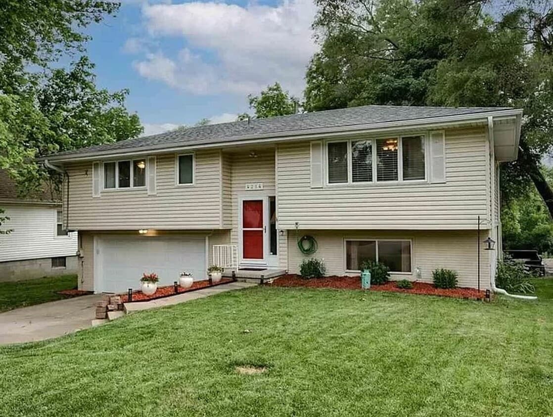 4214 N 84th St, Omaha, NE 68134 House Rental in Omaha, NE