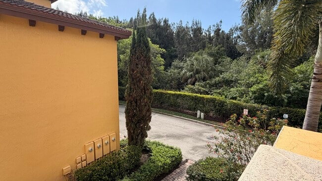 Foto del edificio - 210 NE 69th Cir