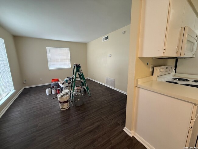 Building Photo - 10815 Baltic Dr