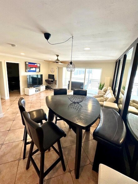 Foto principal - 2501 S Ocean Blvd