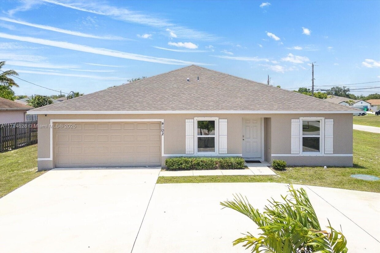 Primary Photo - 4102 SW Port St Lucie Blvd
