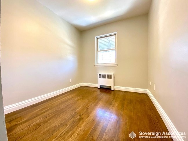 Building Photo - Renovated 3BR Apartment