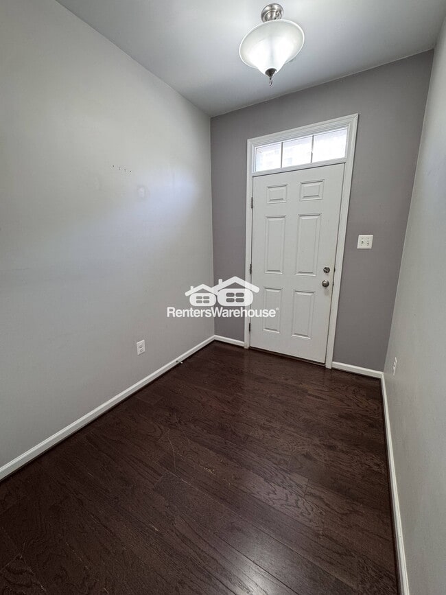 Foto del edificio - 2611 Bradish Ln