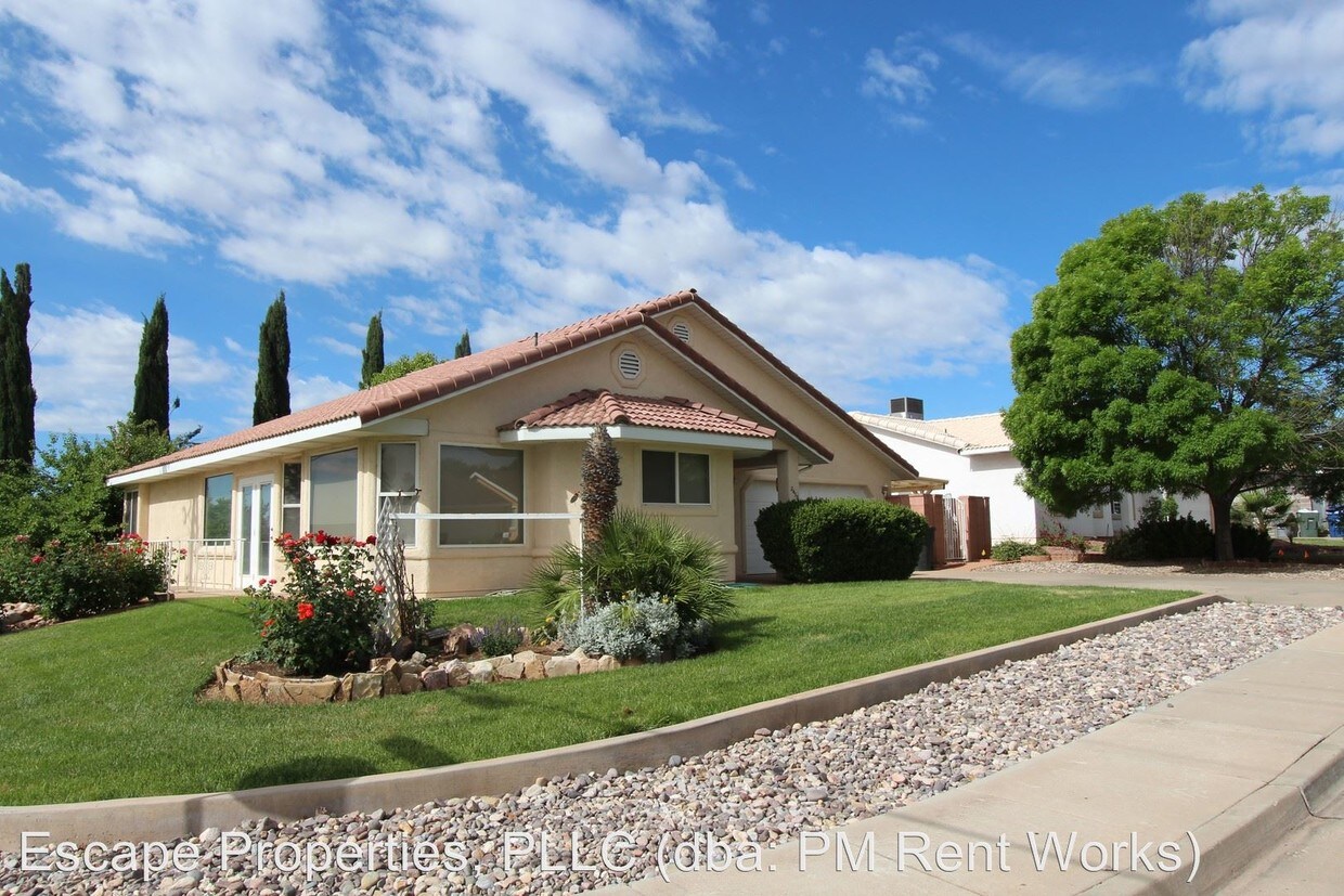 Primary Photo - 3 br, 2 bath House - 2438 E. 130 N.