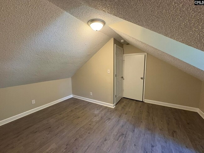 Building Photo - 624 Torwood Dr