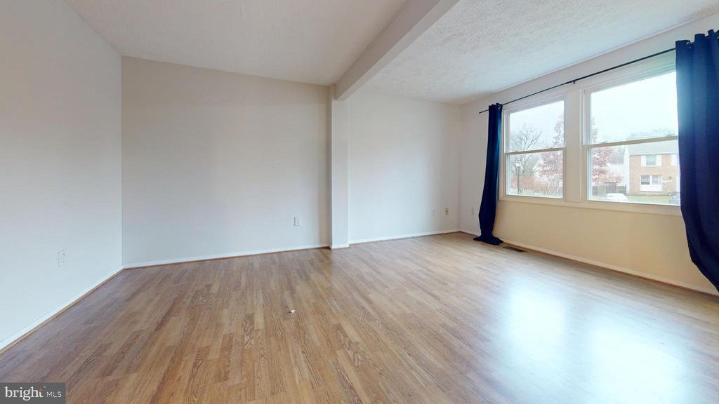 Foto principal - 7801 Fairborn Ct