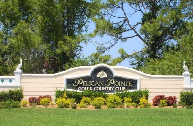 Foto del edificio - Seasonal Short-Term Rental 3-Bedroom 2-Bathroom Villa in Pelican Pointe and Country Club Community!