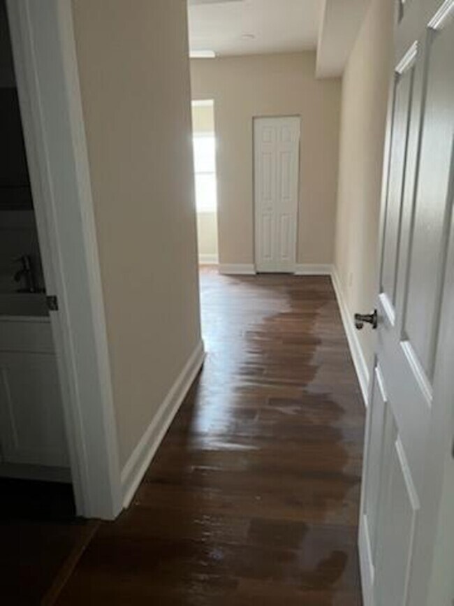 Foto del edificio - SCP 21685 Great Mills B - Upstairs