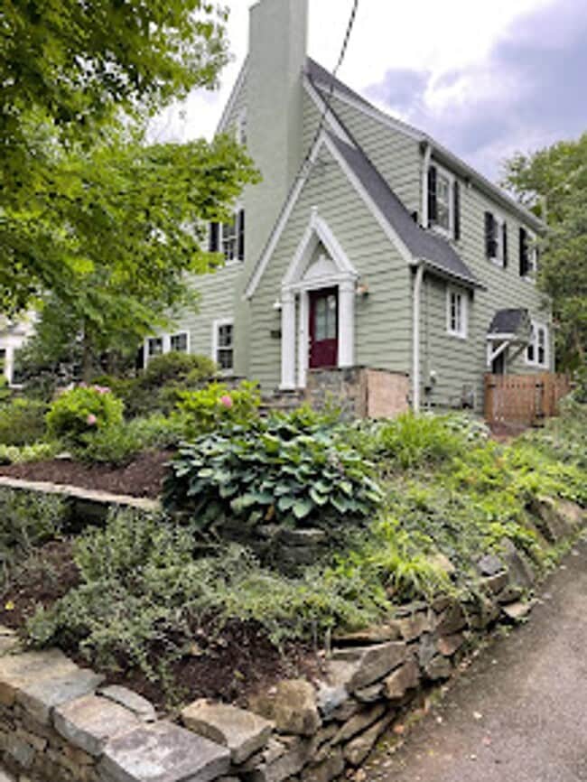 Photo - 6917 Woodside Pl House