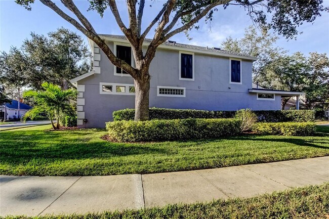 Building Photo - 9002 Spring Garden Way