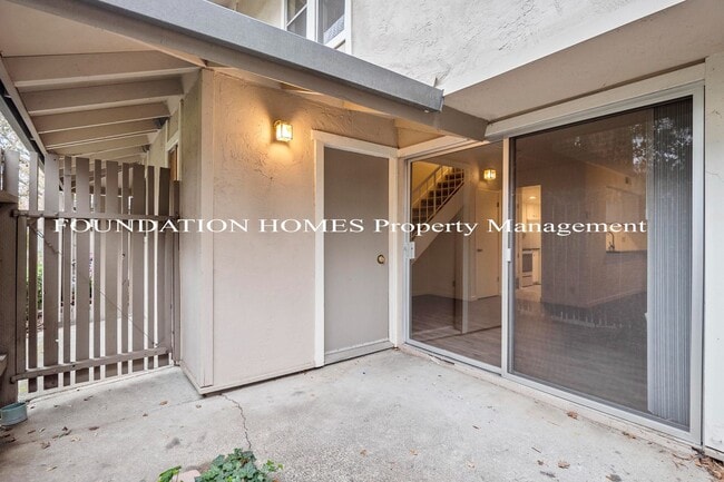 Building Photo - 2 br, 1 bath House - 67 Roundtree Blvd