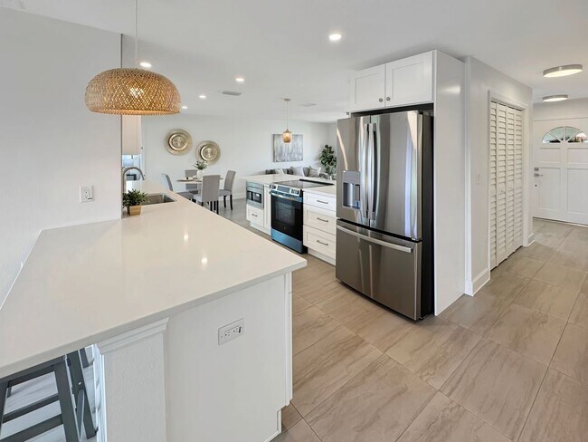 Foto del edificio - 9907 Island Harbor Dr