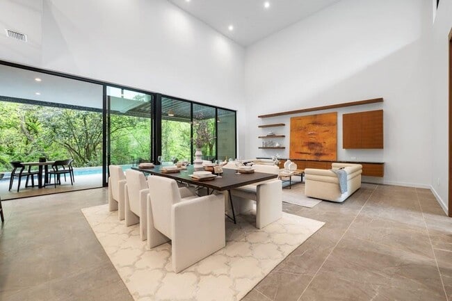 Foto del edificio - 3415 Rosefinch Trail