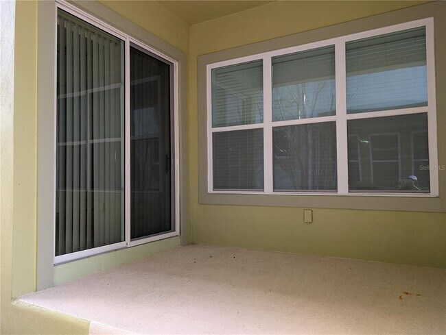 Foto del edificio - 14236 Walcott Avenue